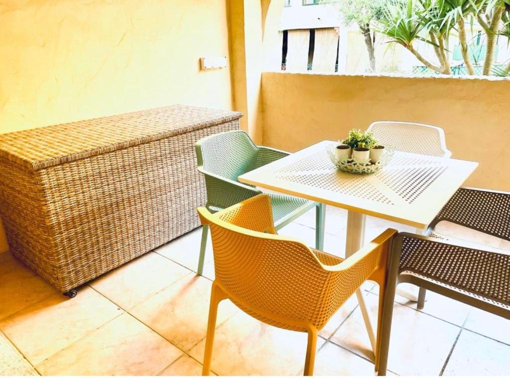 Estupendo Apartamento Urbanizacion Jardines De Zahara. Zahara De Los Atunes Buitenkant foto